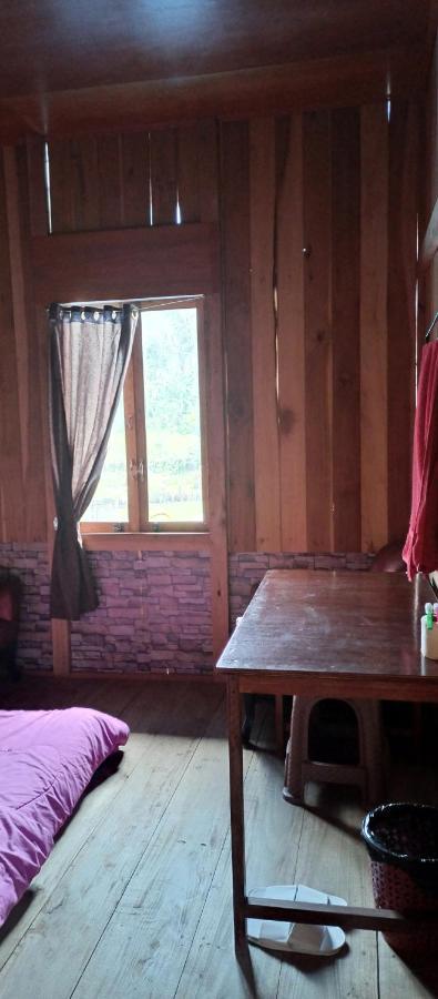 Talaga Tomohon Home Stay And Fishing Pond Eksteriør bilde