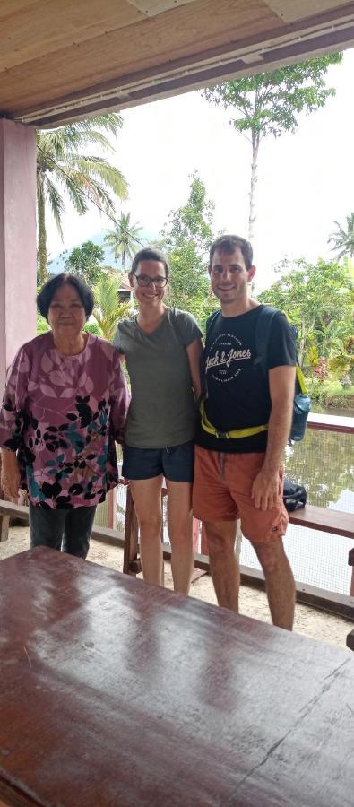Talaga Tomohon Home Stay And Fishing Pond Eksteriør bilde