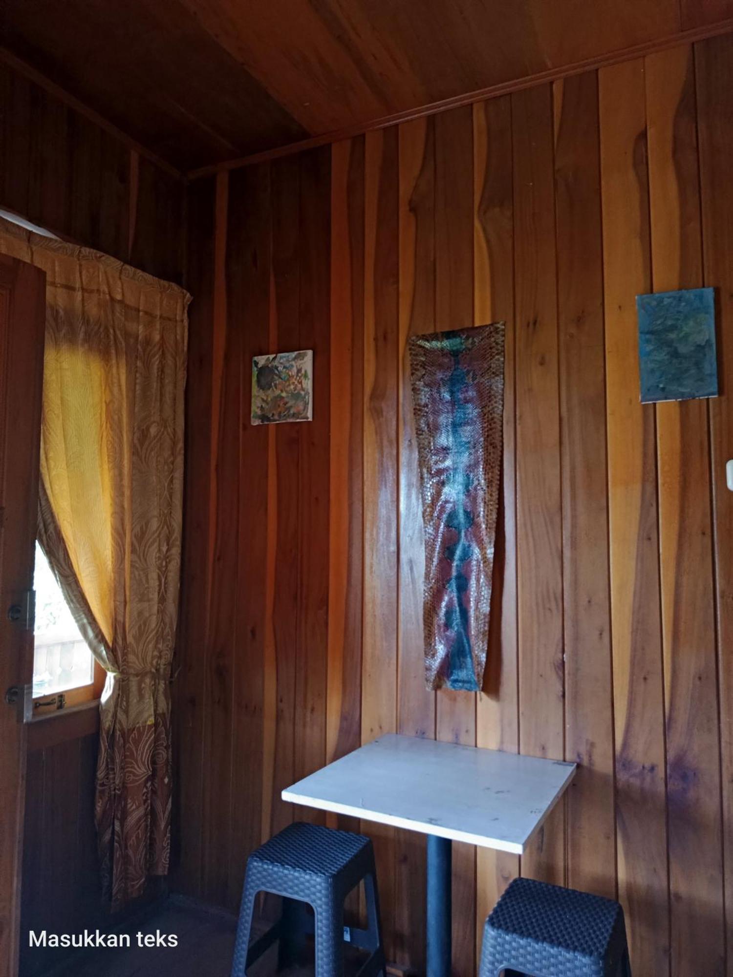 Talaga Tomohon Home Stay And Fishing Pond Eksteriør bilde