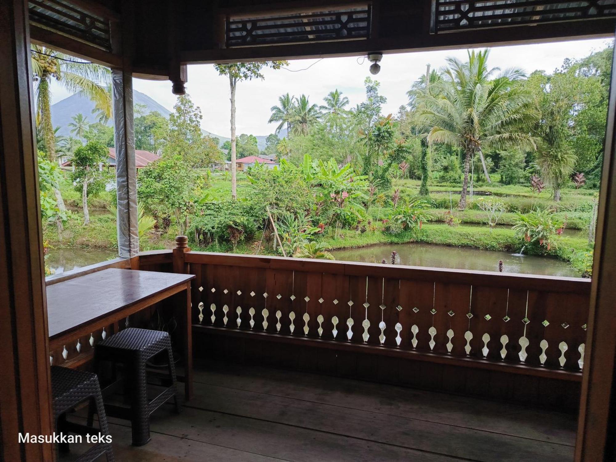 Talaga Tomohon Home Stay And Fishing Pond Eksteriør bilde