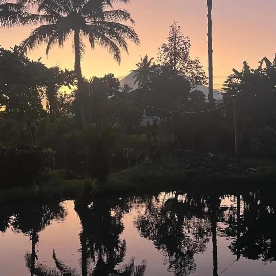Talaga Tomohon Home Stay And Fishing Pond Eksteriør bilde